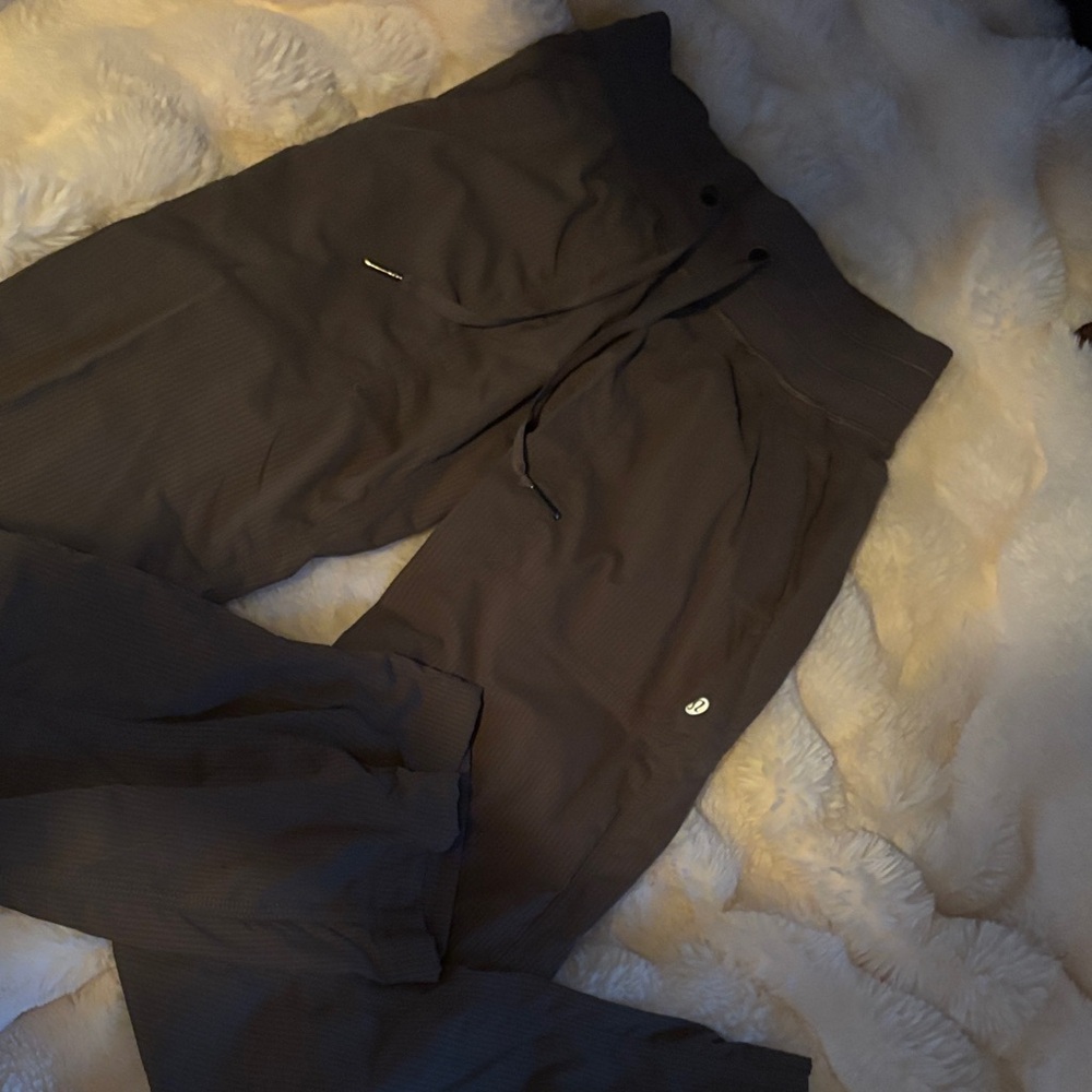Olive green lululemon Jogger Pants
